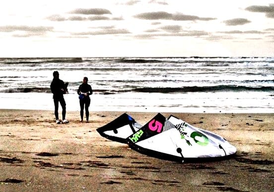 Introductory course on kitesurfing in Lanzaro Introductory course on kitesurfing in Lanzarote