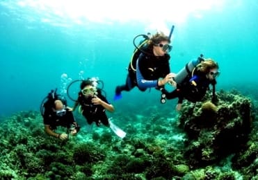 Diving for junior in Gozo Diving for junior in Gozo CMAS level 3